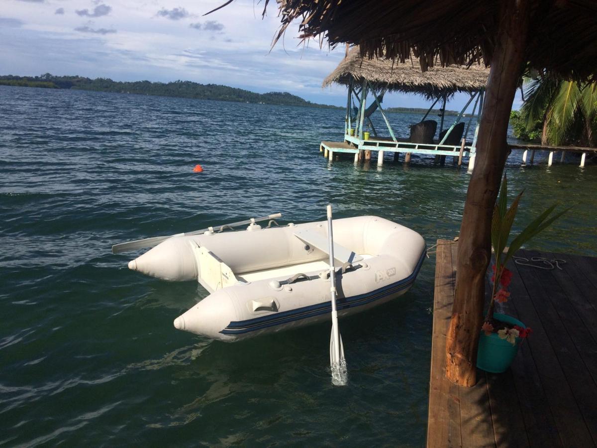 El Toucan Loco Floating Lodges Tierra Oscura Exterior photo